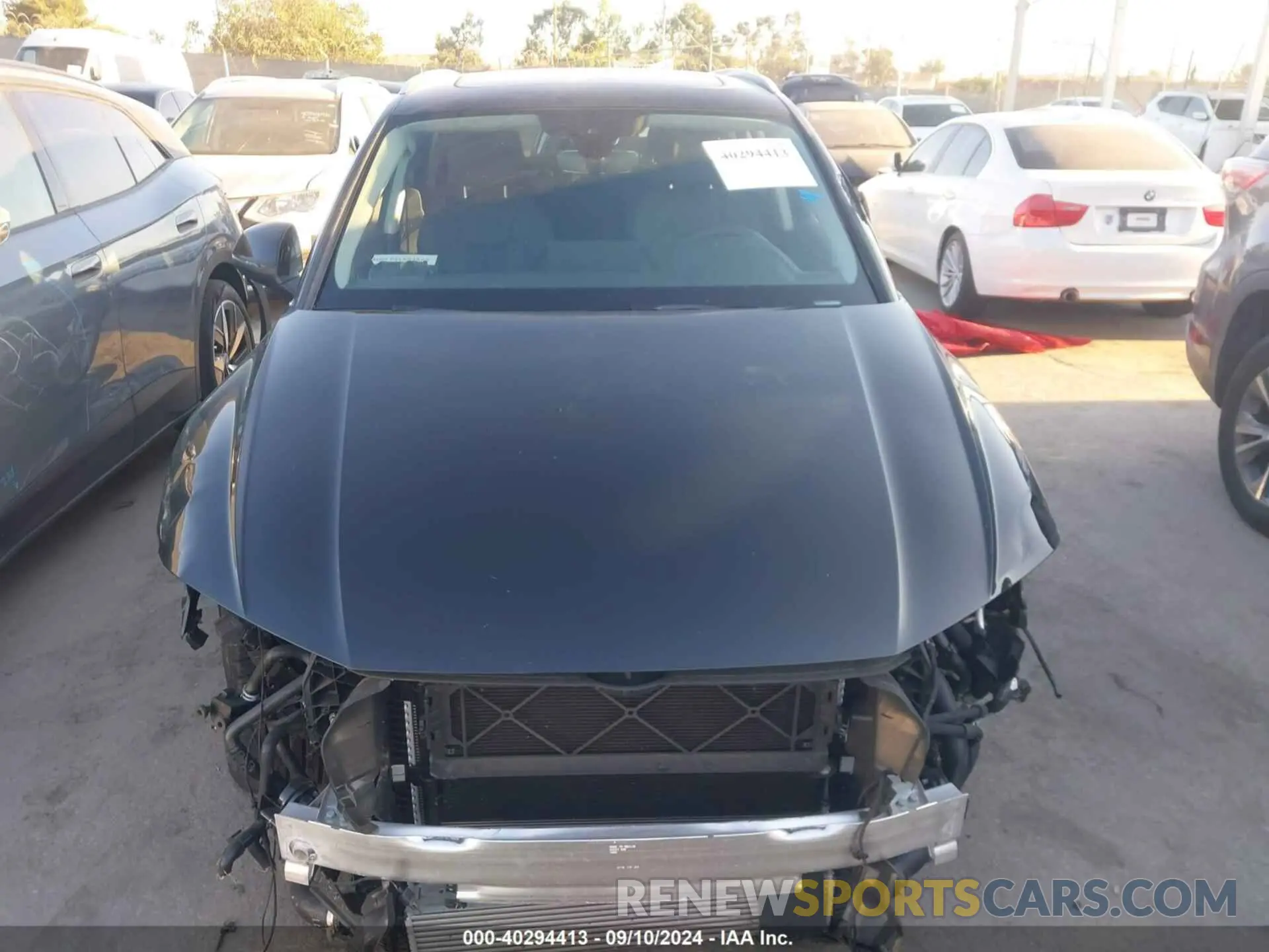 12 Photograph of a damaged car WA1G2AFY1R2075507 AUDI Q5 2024