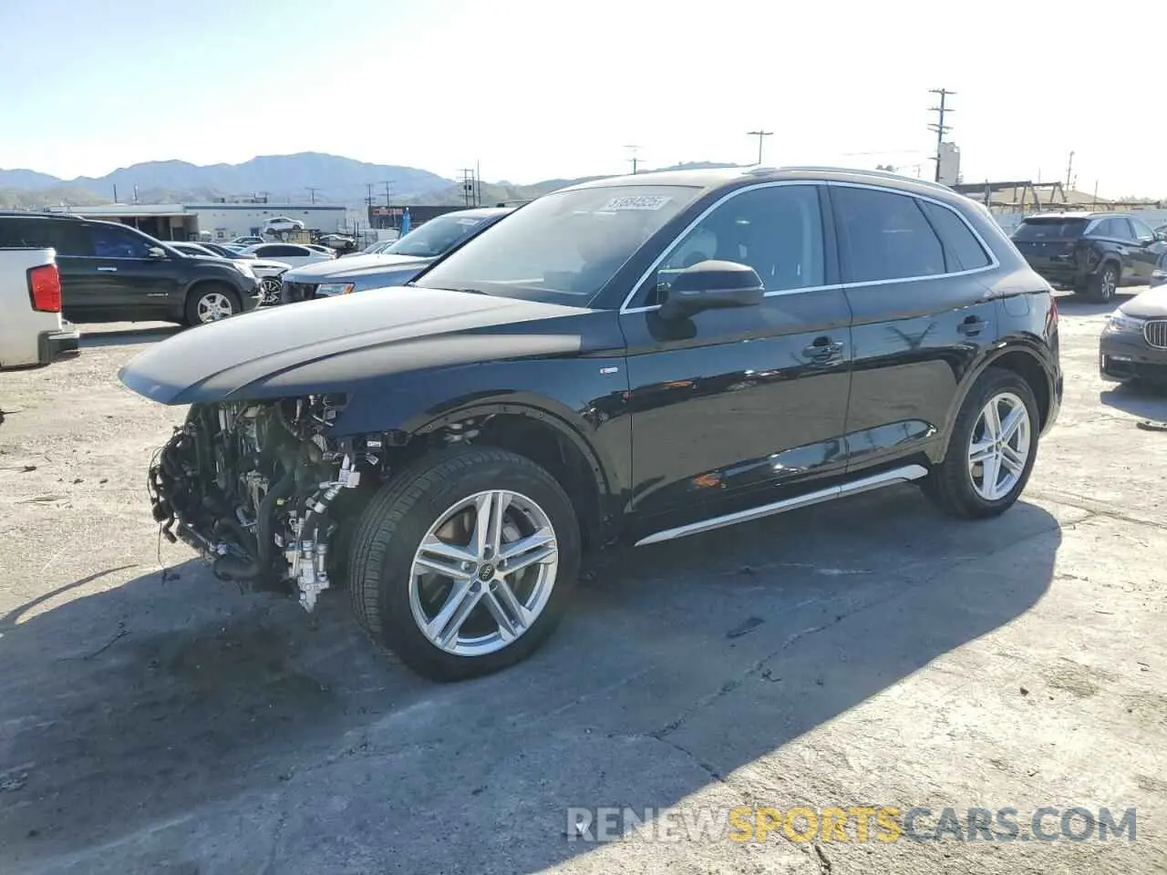 1 Photograph of a damaged car WA1G2AFY8R2102251 AUDI Q5 2024