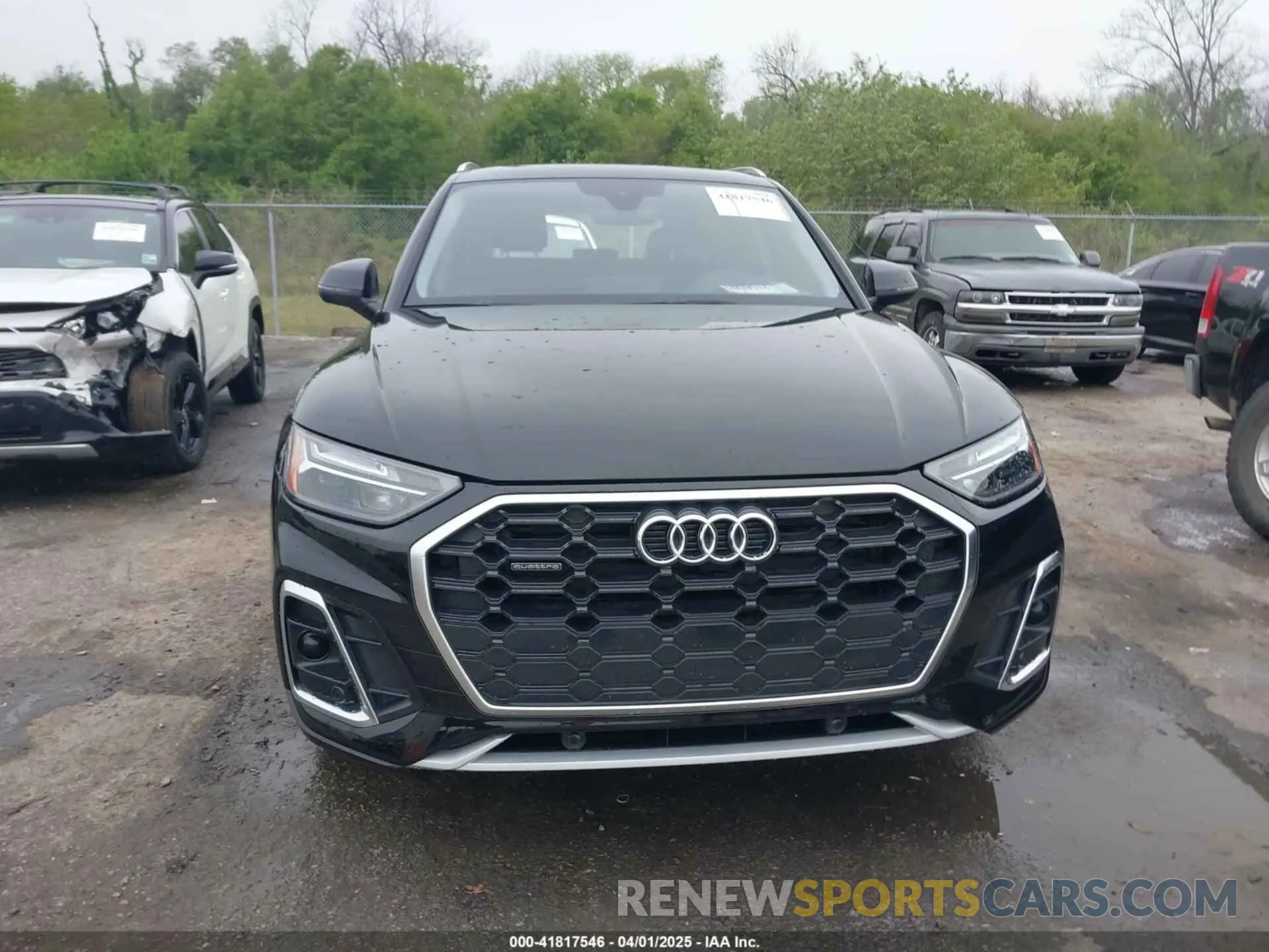 12 Photograph of a damaged car WA1GAAFY0R2145033 AUDI Q5 2024