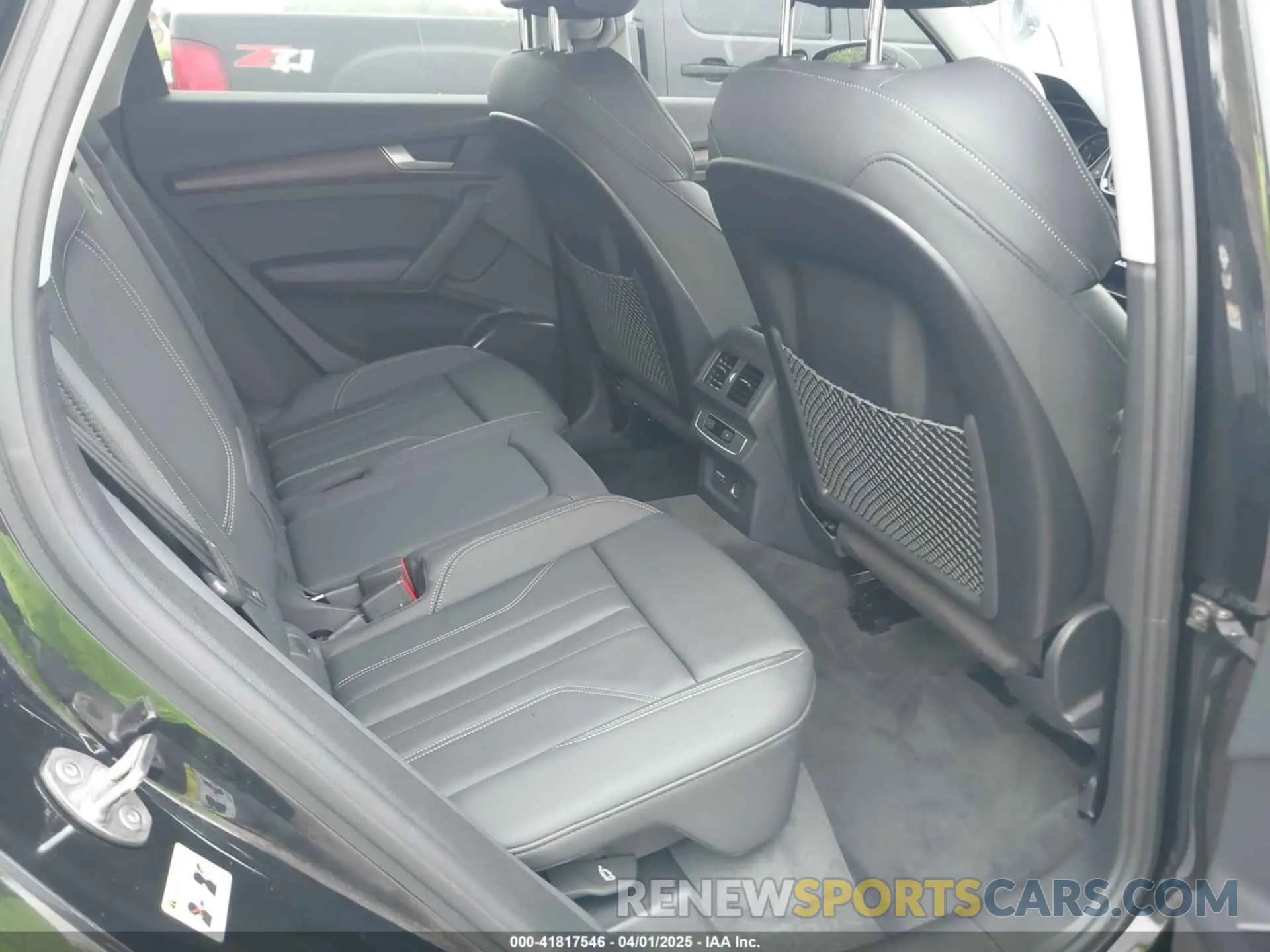 8 Photograph of a damaged car WA1GAAFY0R2145033 AUDI Q5 2024