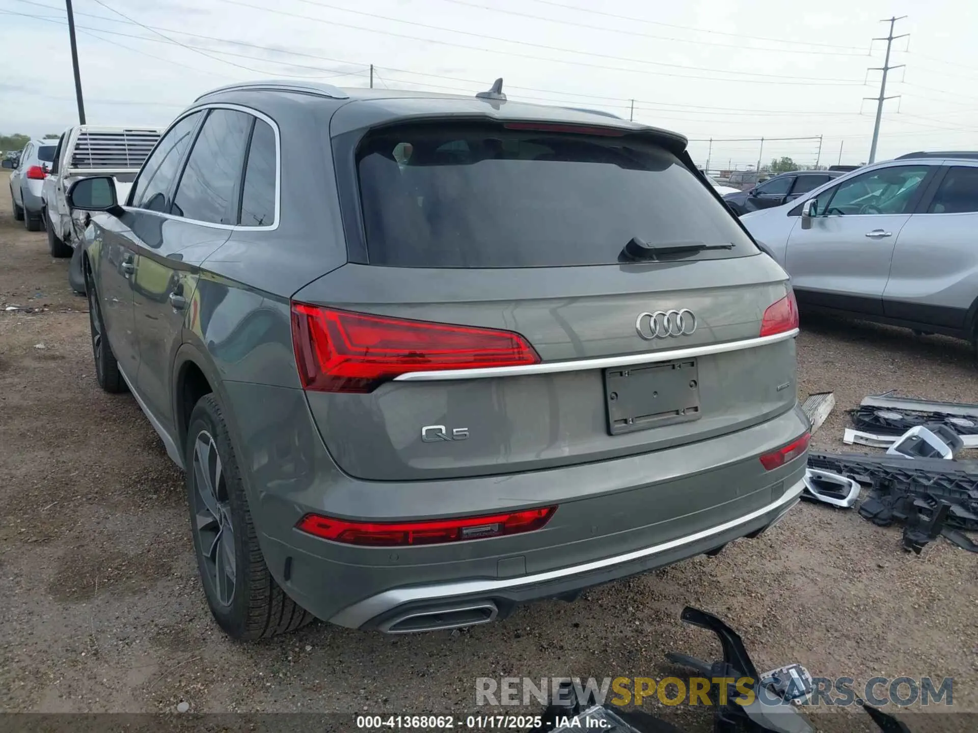 3 Photograph of a damaged car WA1GAAFY1R2000549 AUDI Q5 2024