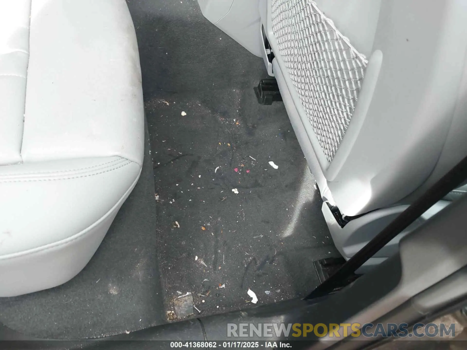 8 Photograph of a damaged car WA1GAAFY1R2000549 AUDI Q5 2024