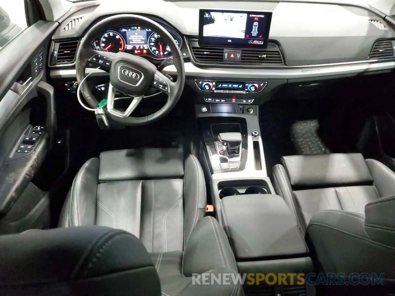 8 Photograph of a damaged car WA1GAAFY1R2050058 AUDI Q5 2024