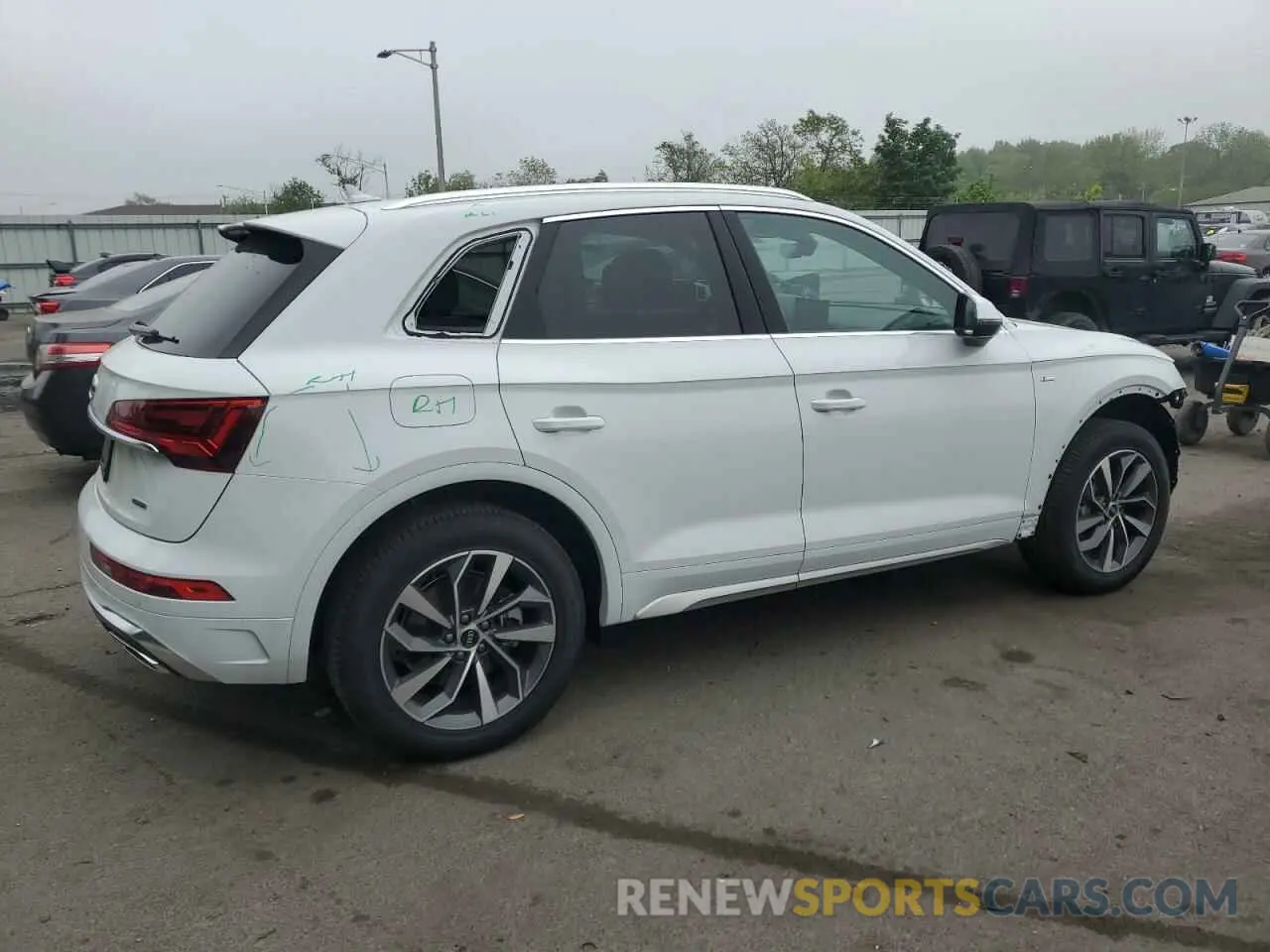 3 Photograph of a damaged car WA1GAAFY1R2142917 AUDI Q5 2024