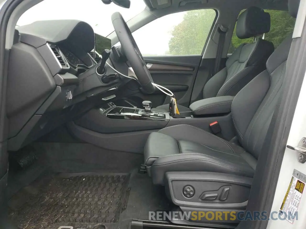 7 Photograph of a damaged car WA1GAAFY1R2142917 AUDI Q5 2024
