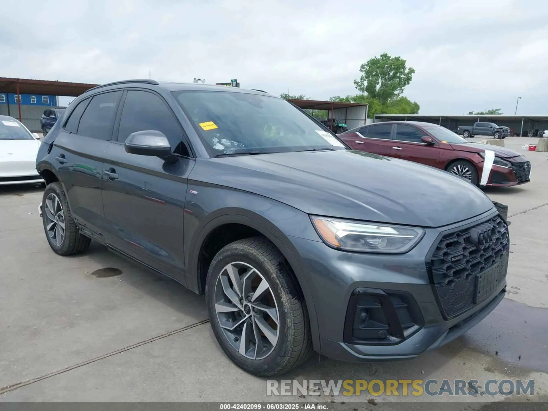 1 Photograph of a damaged car WA1GAAFY2R2115533 AUDI Q5 2024