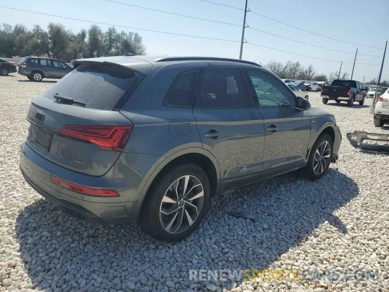 3 Photograph of a damaged car WA1GAAFY4R2101908 AUDI Q5 2024