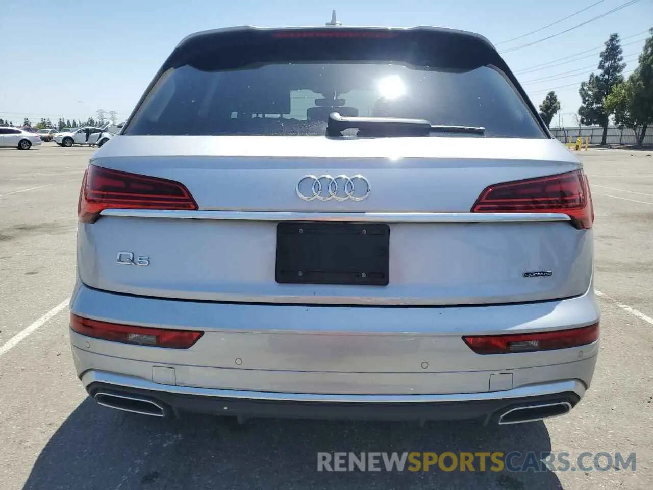 6 Photograph of a damaged car WA1GAAFY5R2067008 AUDI Q5 2024