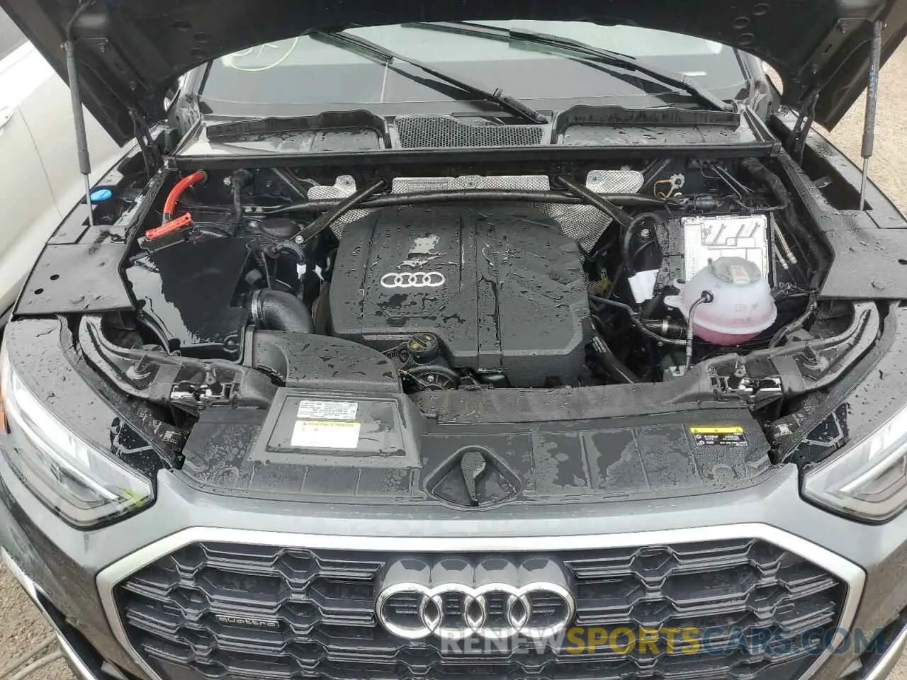 12 Photograph of a damaged car WA1GAAFY5R2093415 AUDI Q5 2024