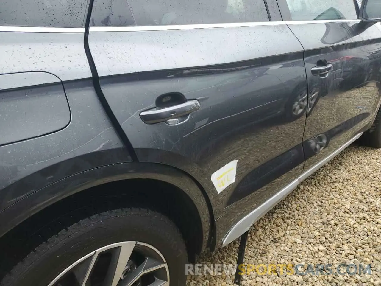 13 Photograph of a damaged car WA1GAAFY5R2093415 AUDI Q5 2024