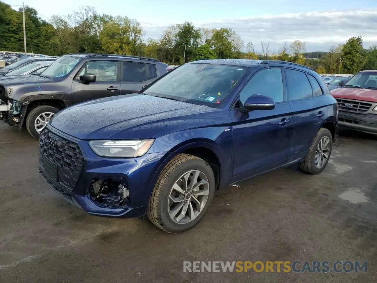 1 Photograph of a damaged car WA1GAAFY5R2116496 AUDI Q5 2024