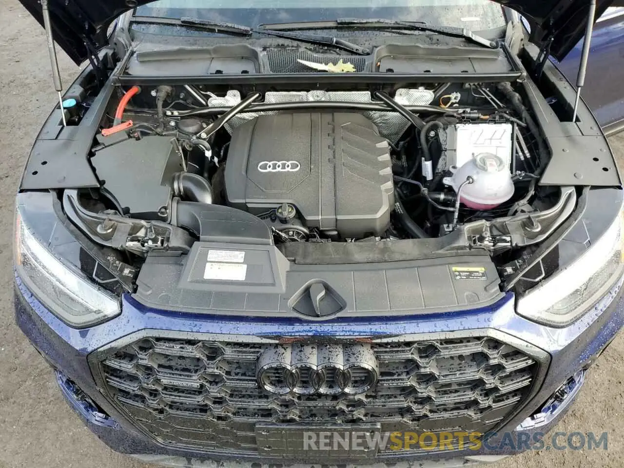 12 Photograph of a damaged car WA1GAAFY5R2116496 AUDI Q5 2024
