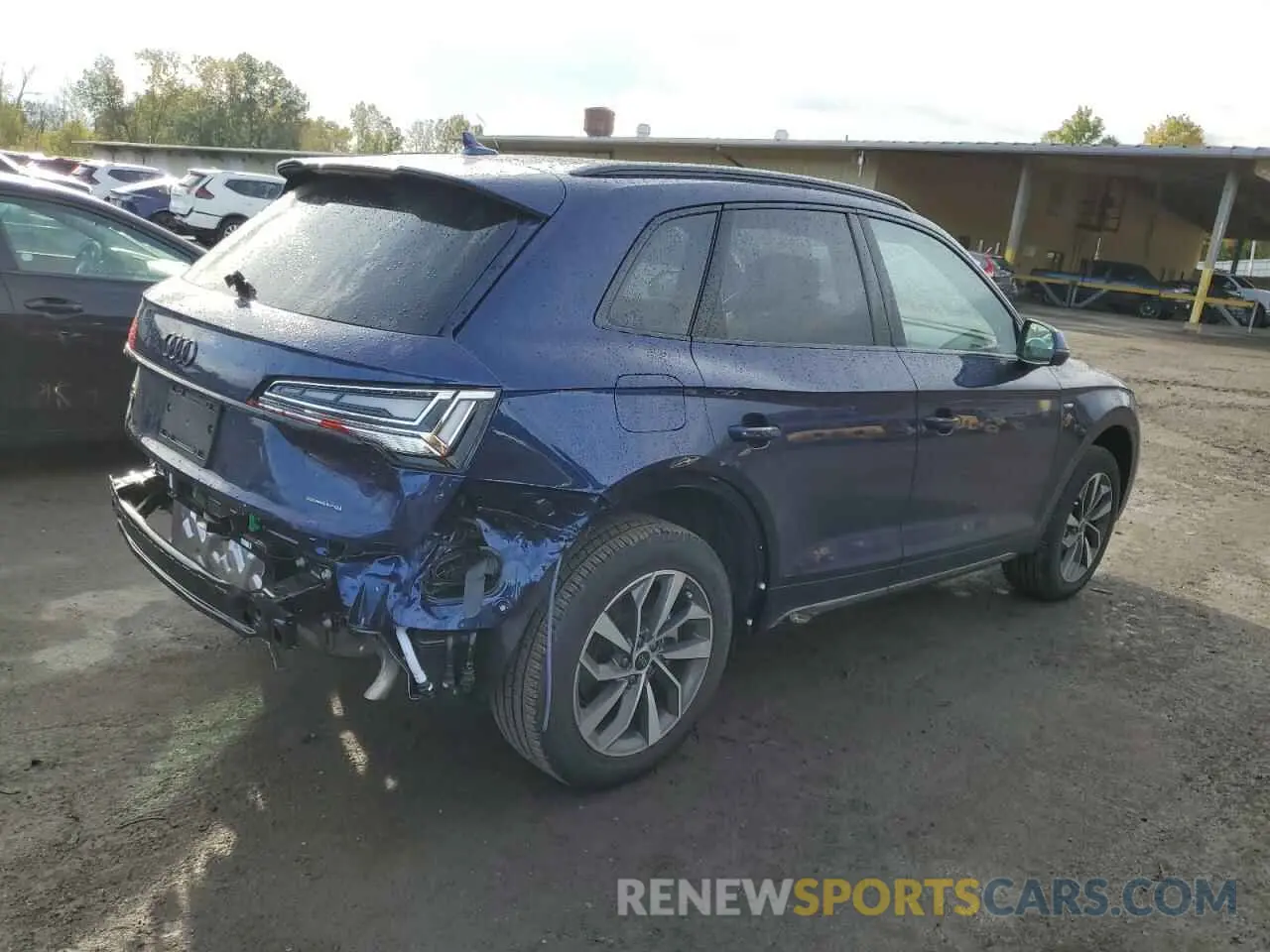 3 Photograph of a damaged car WA1GAAFY5R2116496 AUDI Q5 2024