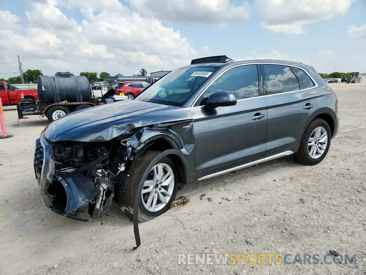 1 Photograph of a damaged car WA1GAAFY6R2030890 AUDI Q5 2024