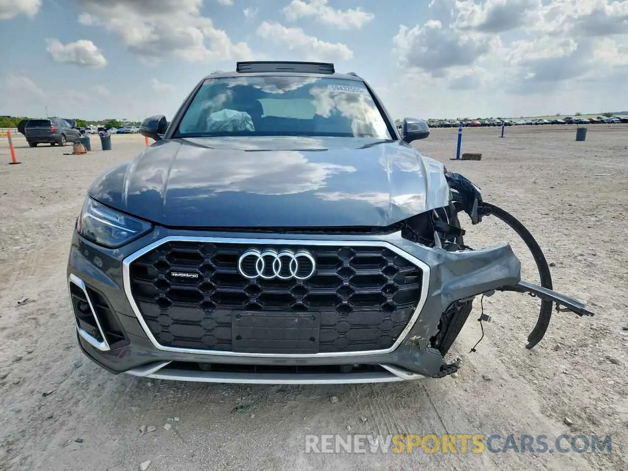 5 Photograph of a damaged car WA1GAAFY6R2030890 AUDI Q5 2024