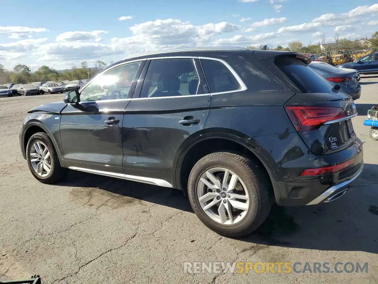 2 Photograph of a damaged car WA1GAAFY6R2053313 AUDI Q5 2024