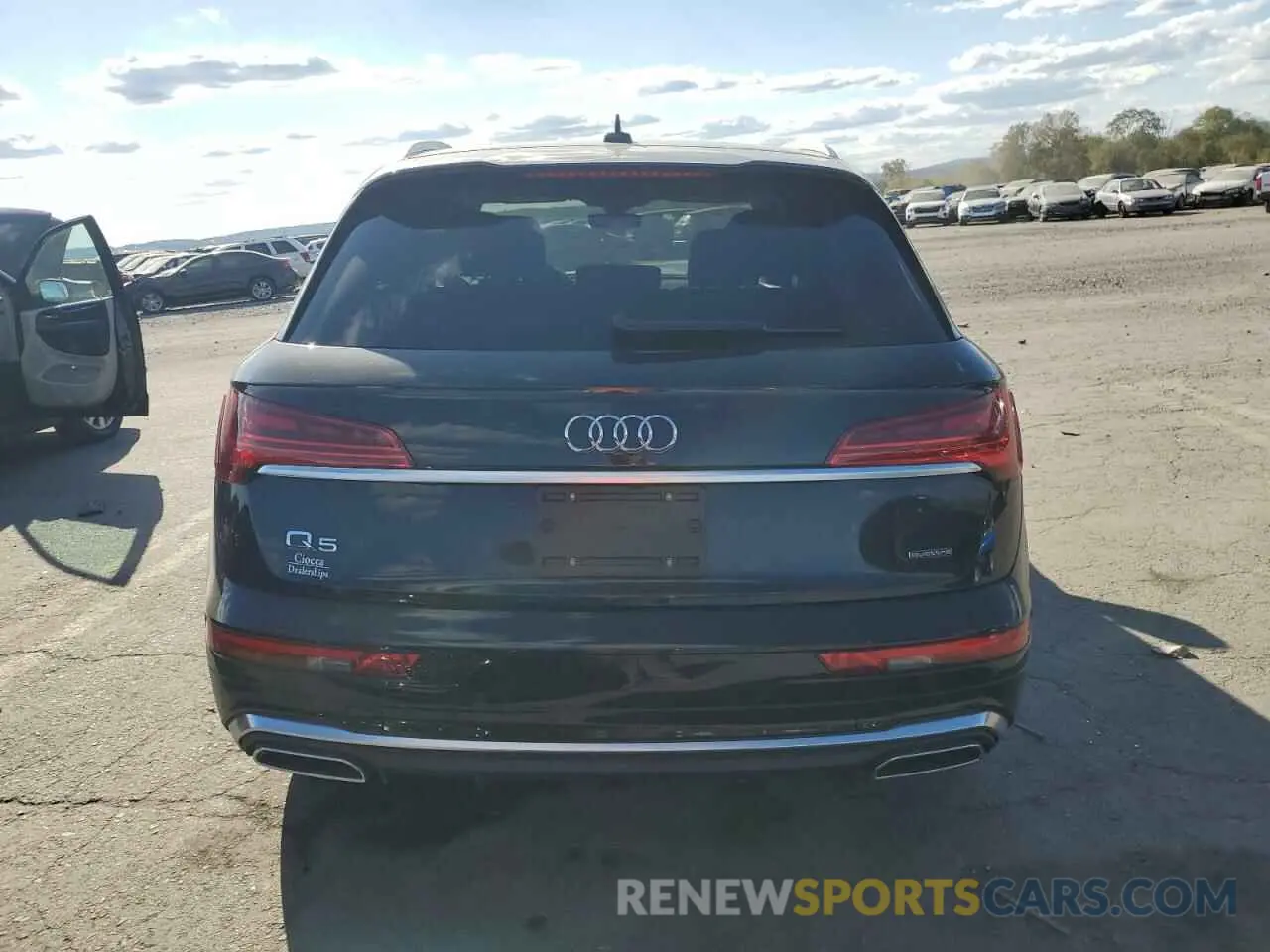 6 Photograph of a damaged car WA1GAAFY6R2053313 AUDI Q5 2024