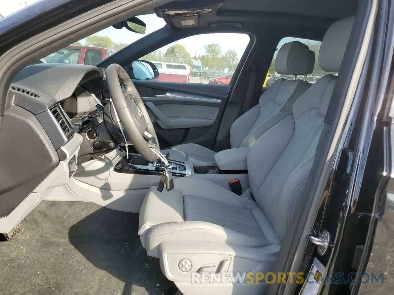 7 Photograph of a damaged car WA1GAAFY6R2112201 AUDI Q5 2024