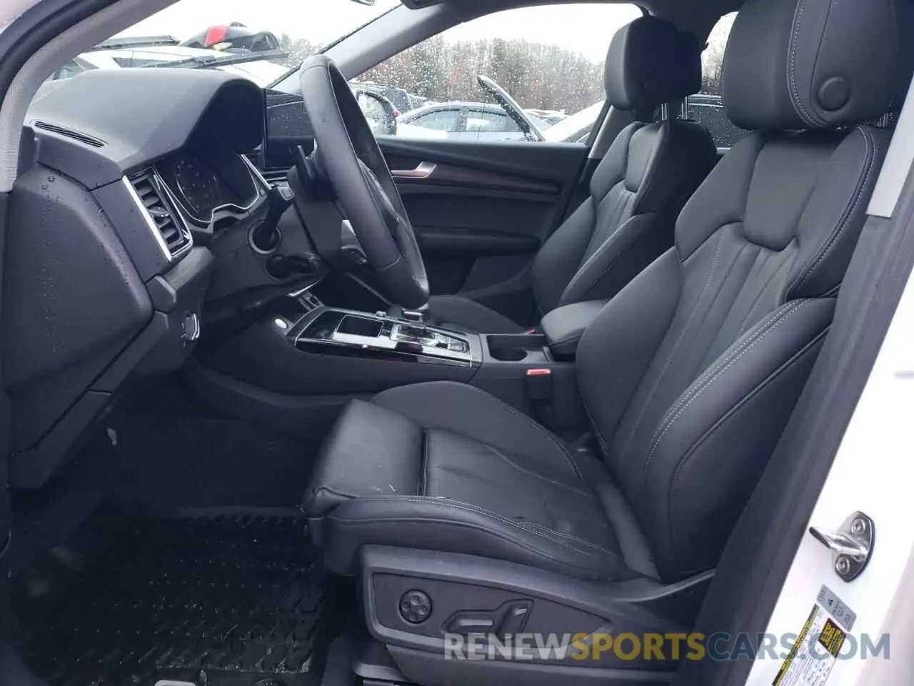 7 Photograph of a damaged car WA1GAAFY6R2141794 AUDI Q5 2024