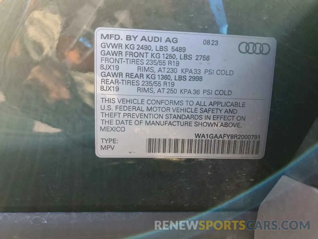 14 Photograph of a damaged car WA1GAAFY8R2000791 AUDI Q5 2024