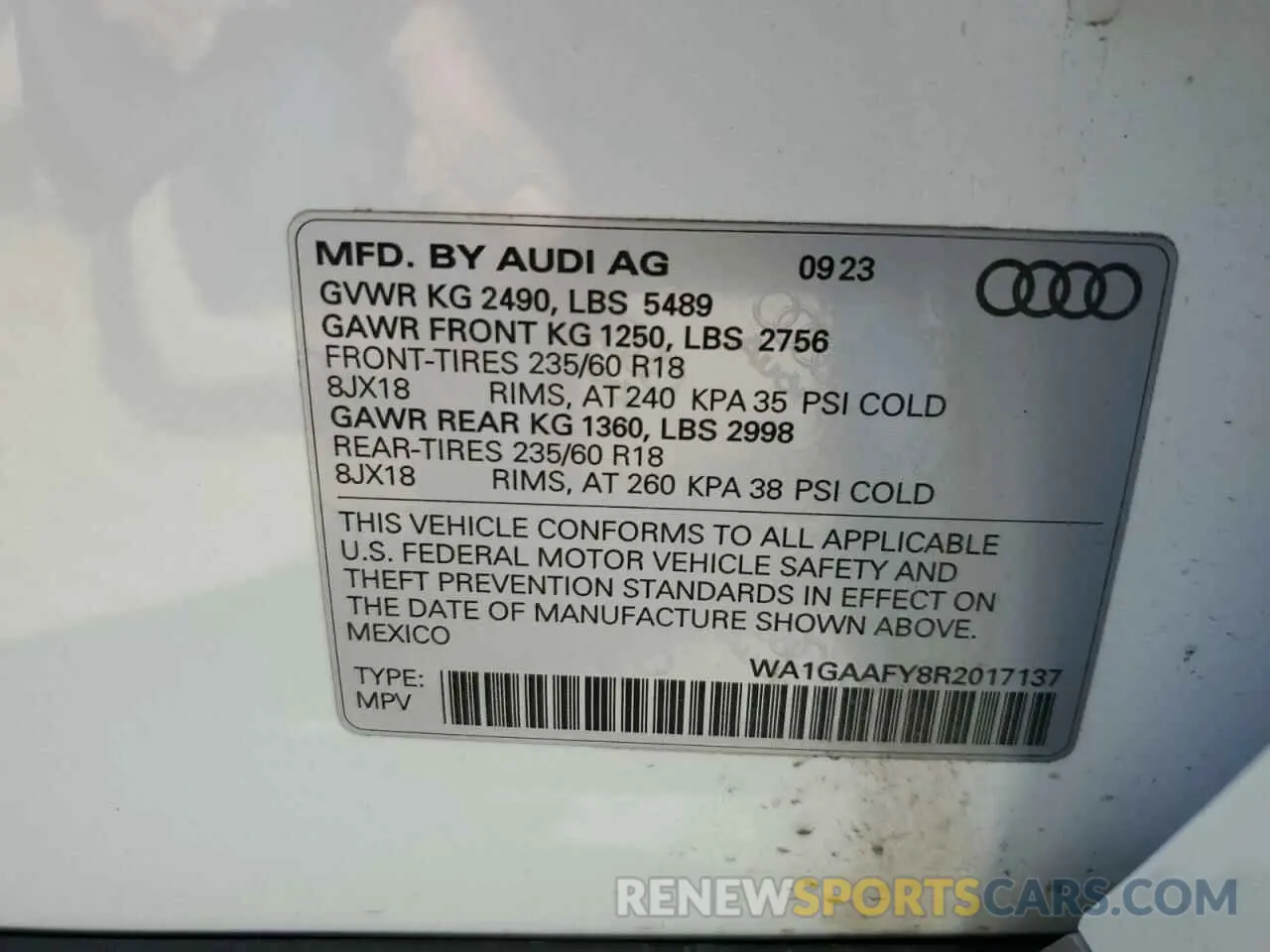 15 Photograph of a damaged car WA1GAAFY8R2017137 AUDI Q5 2024