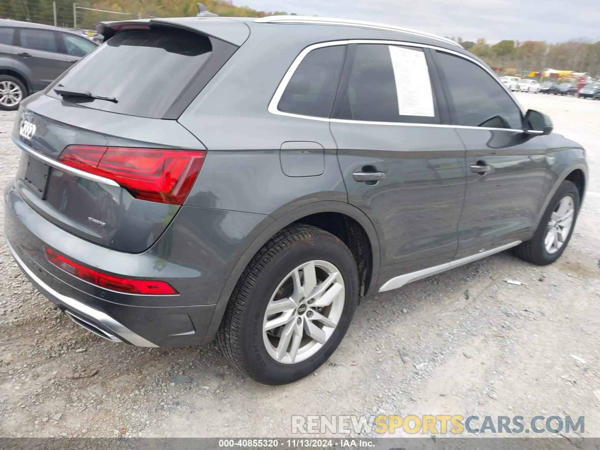 4 Photograph of a damaged car WA1GAAFY8R2050056 AUDI Q5 2024