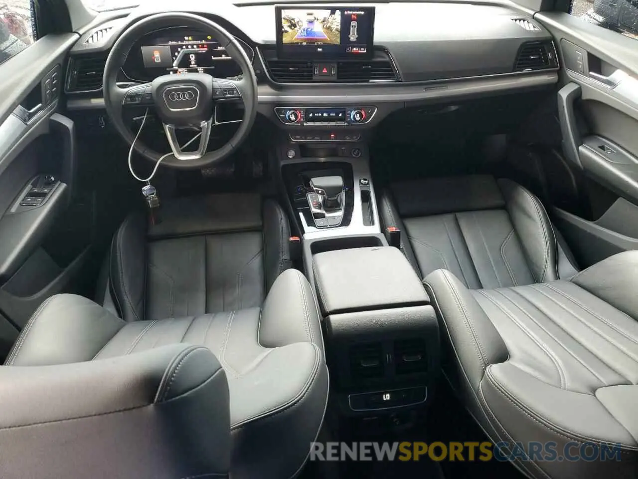 8 Photograph of a damaged car WA1GAAFY8R2102804 AUDI Q5 2024