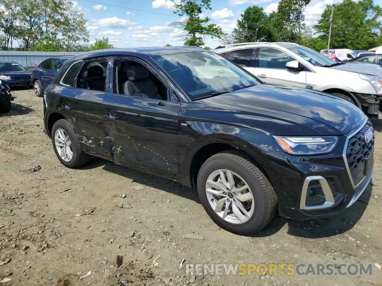 4 Photograph of a damaged car WA1GAAFY9R2066332 AUDI Q5 2024