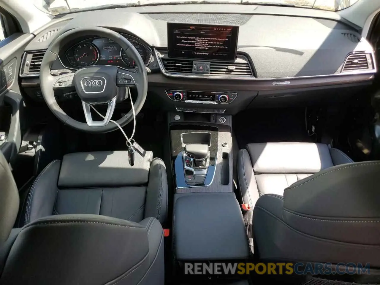 8 Photograph of a damaged car WA1GAAFY9R2066332 AUDI Q5 2024