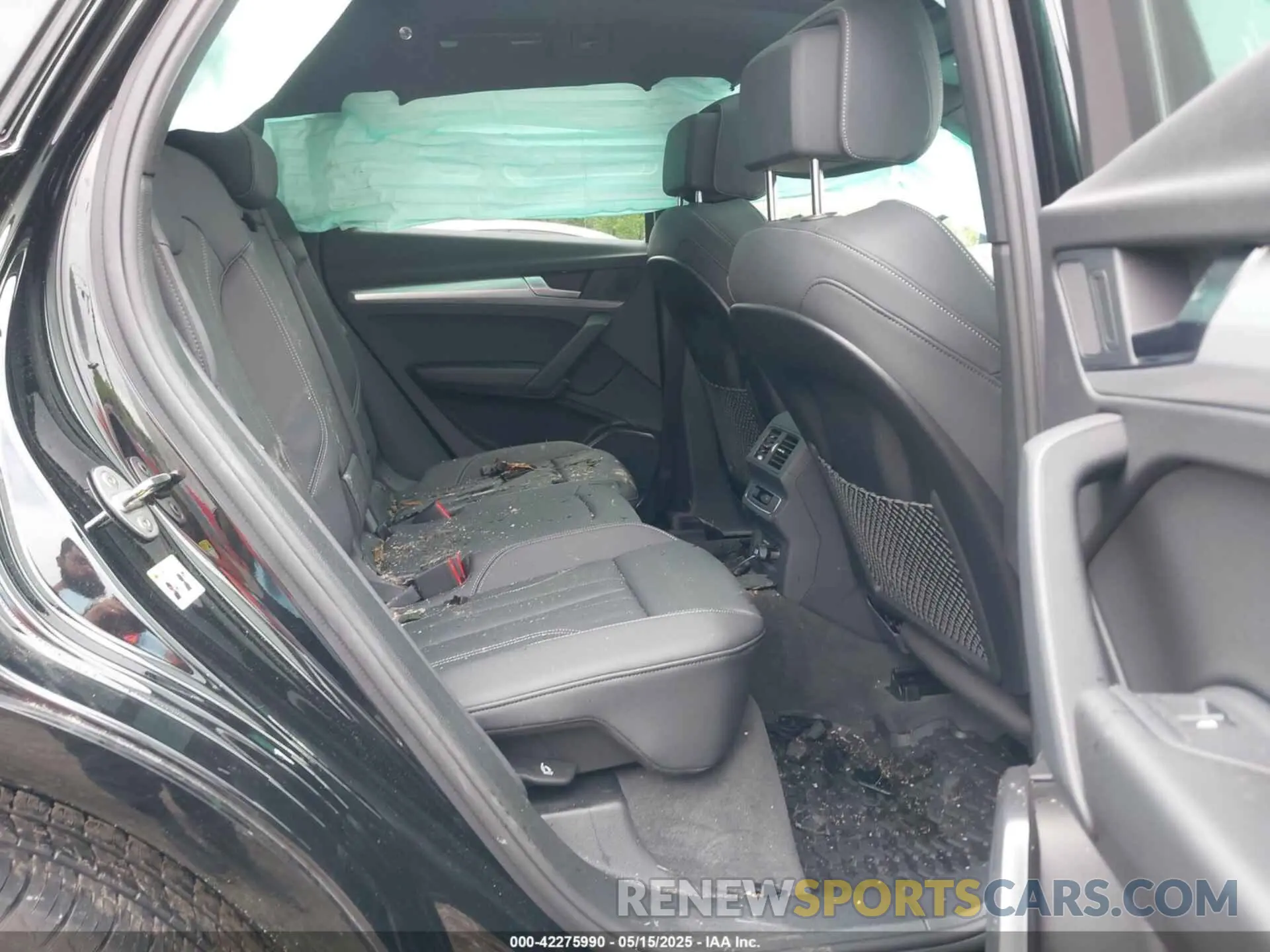 8 Photograph of a damaged car WA1GAAFY9R2108000 AUDI Q5 2024