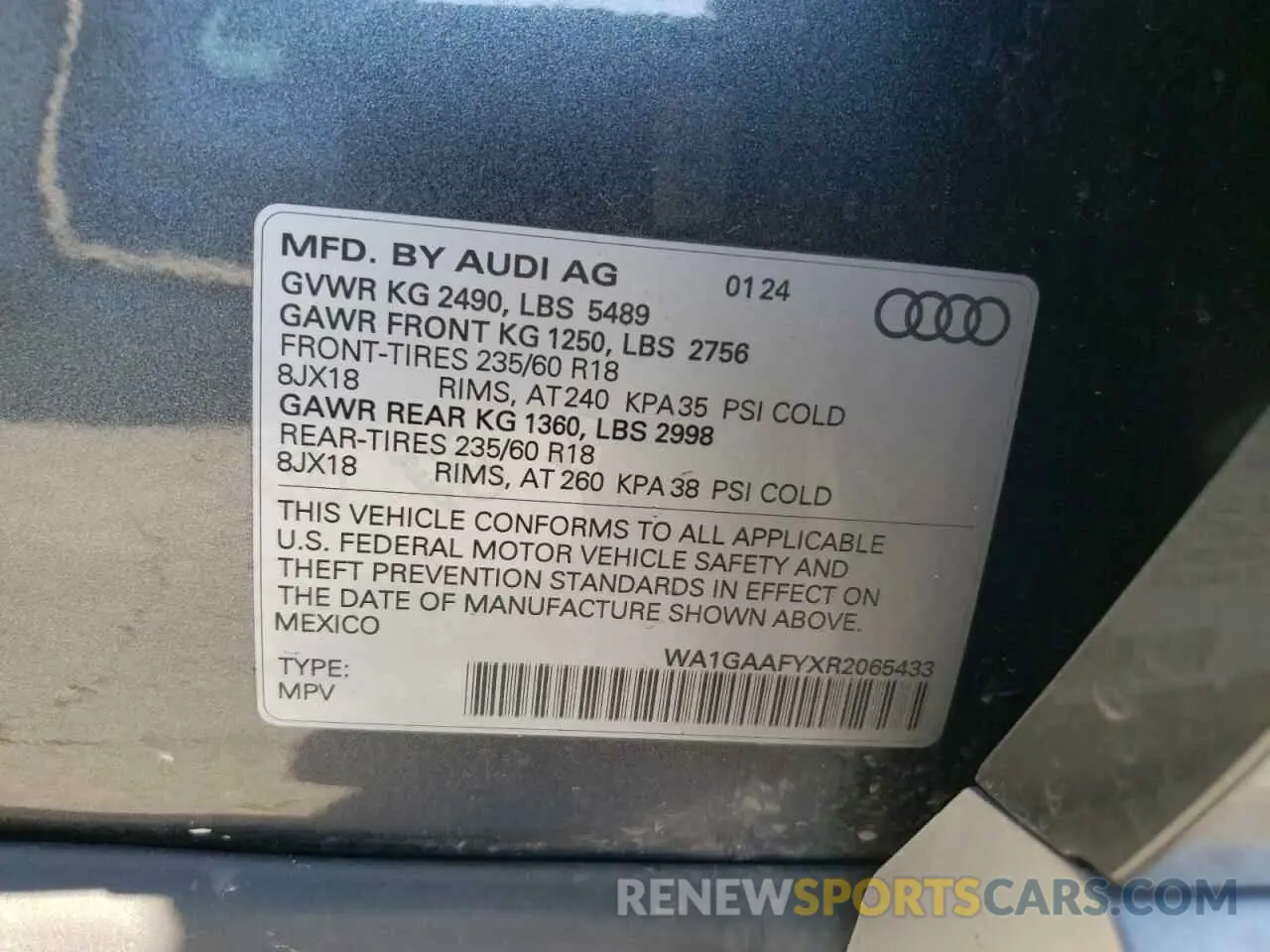 14 Photograph of a damaged car WA1GAAFYXR2065433 AUDI Q5 2024