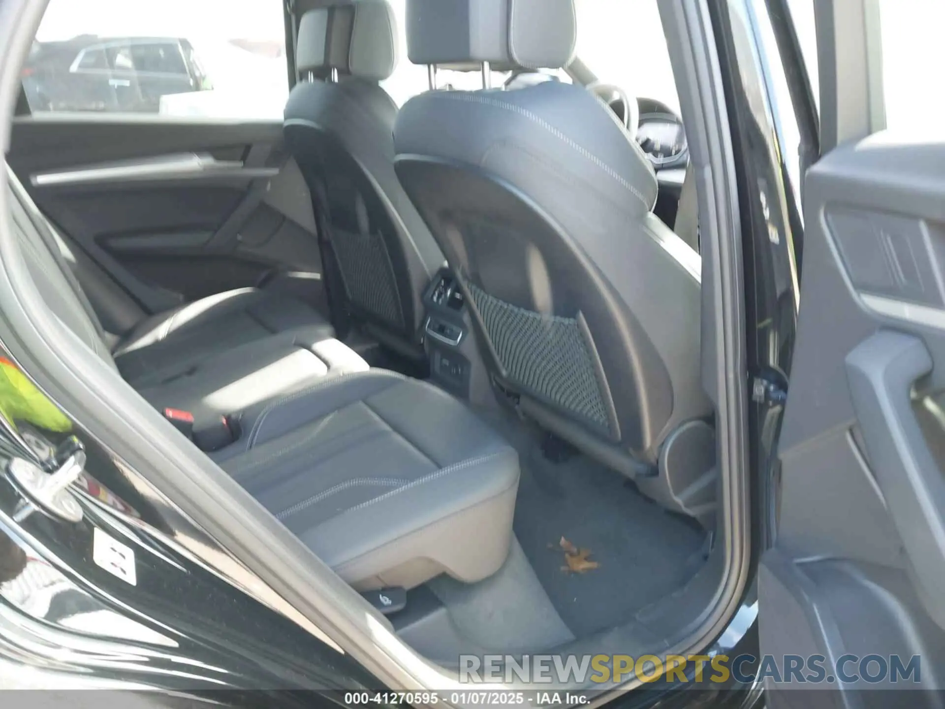 8 Photograph of a damaged car WA1GAAFYXR2105641 AUDI Q5 2024