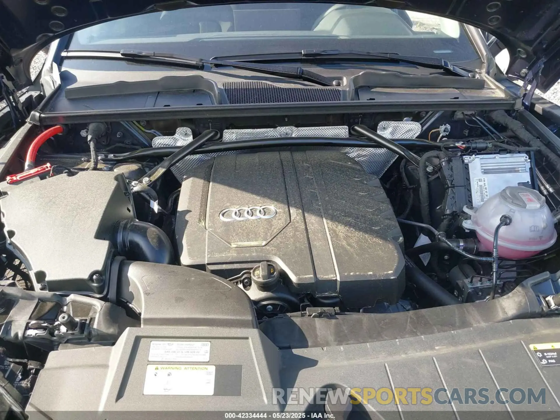 10 Photograph of a damaged car WA1ABAFY1S2050697 AUDI Q5 2025