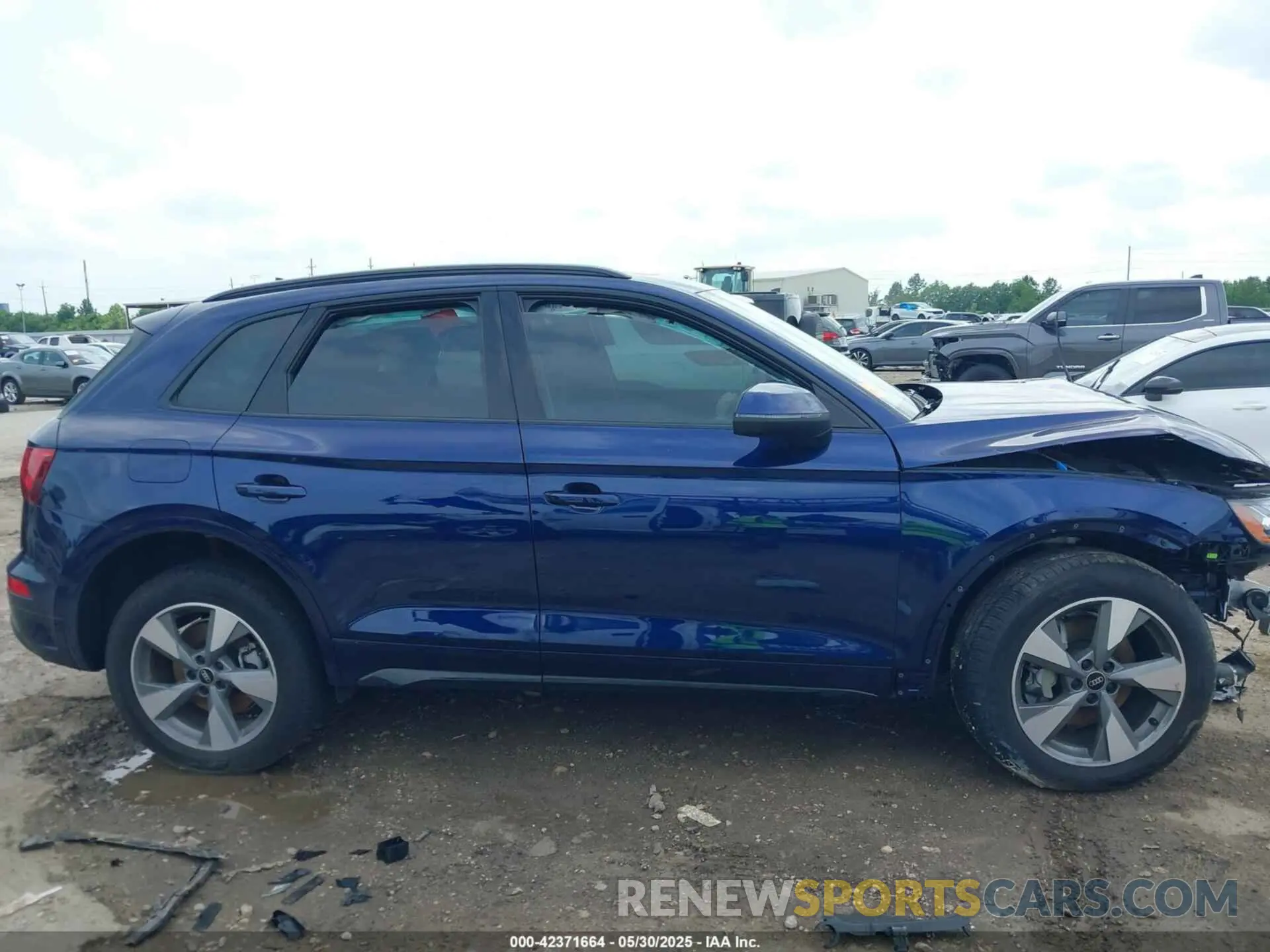 13 Photograph of a damaged car WA1ABAFY7S2050641 AUDI Q5 2025