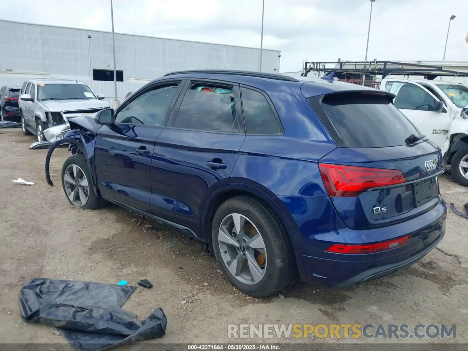 3 Photograph of a damaged car WA1ABAFY7S2050641 AUDI Q5 2025