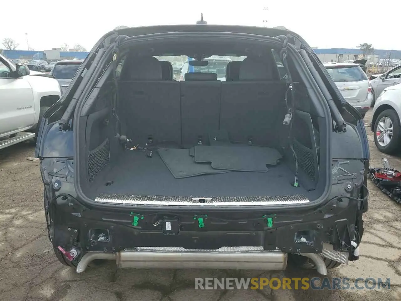 6 Photograph of a damaged car WA1E2AFY0S2022312 AUDI Q5 2025