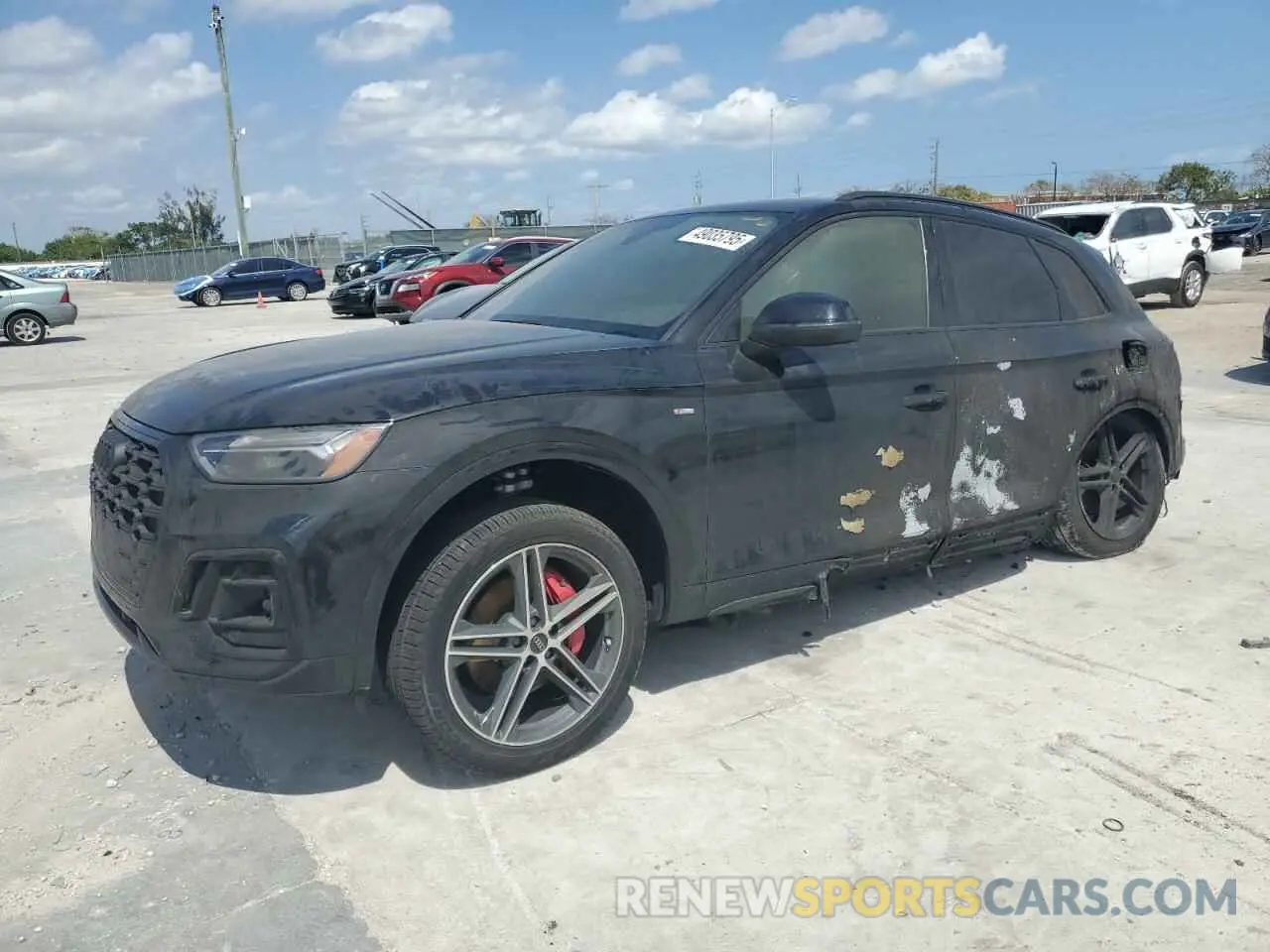 1 Photograph of a damaged car WA1E2AFY5S2040174 AUDI Q5 2025