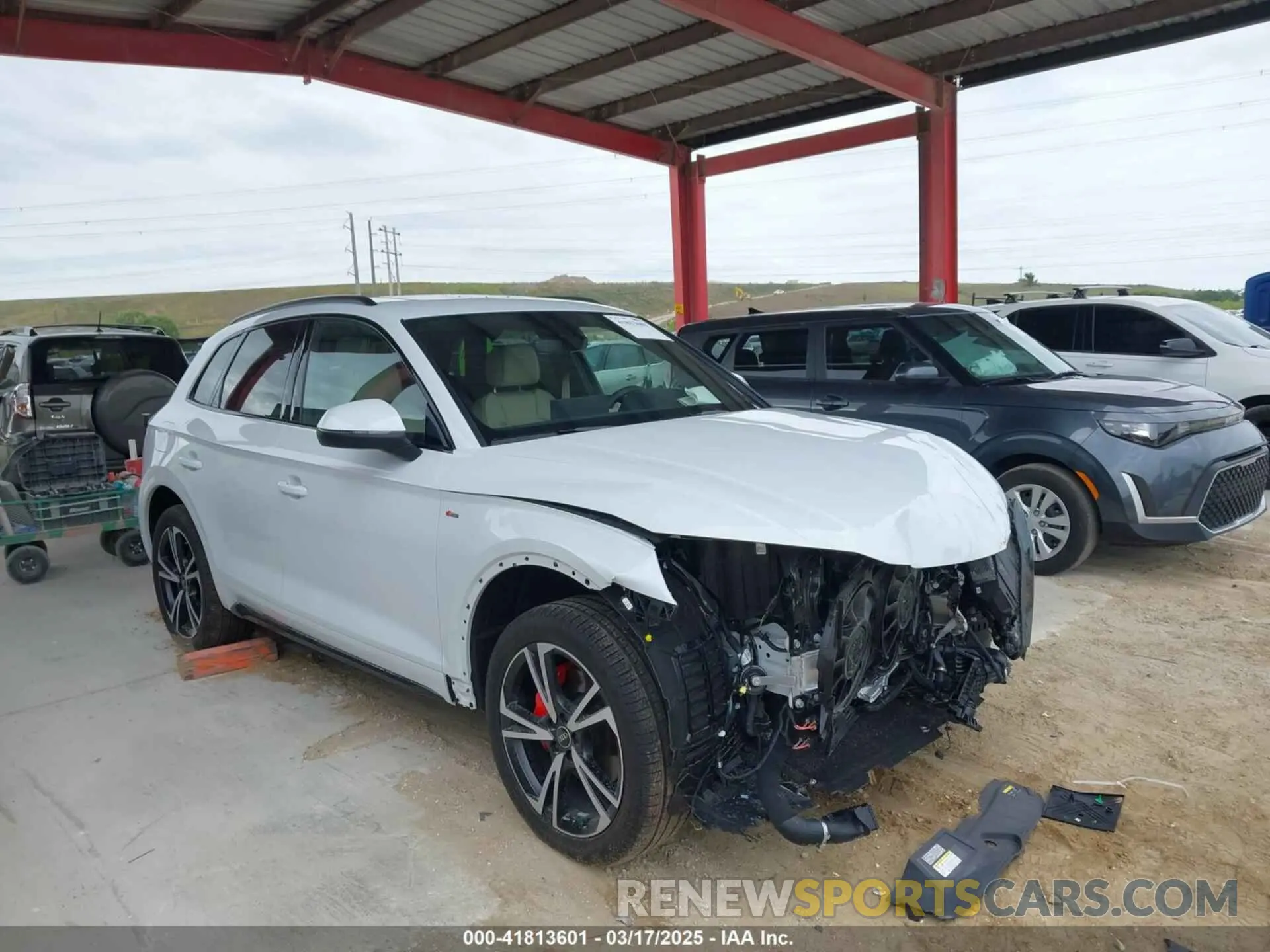 1 Photograph of a damaged car WA1EAAFY3S2013364 AUDI Q5 2025