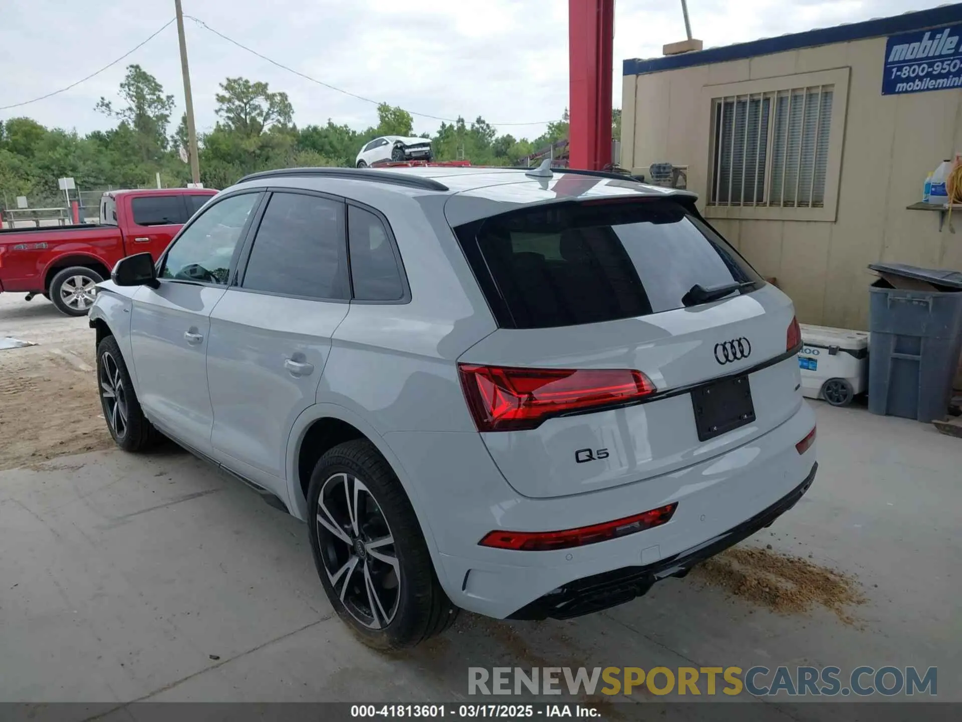 3 Photograph of a damaged car WA1EAAFY3S2013364 AUDI Q5 2025