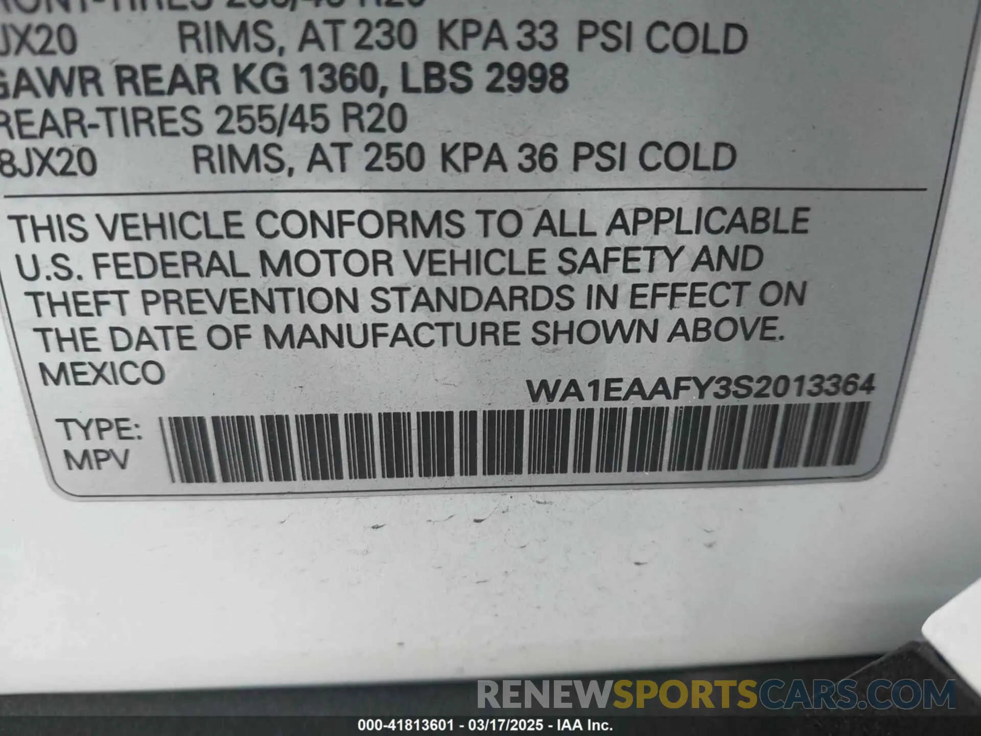 9 Photograph of a damaged car WA1EAAFY3S2013364 AUDI Q5 2025