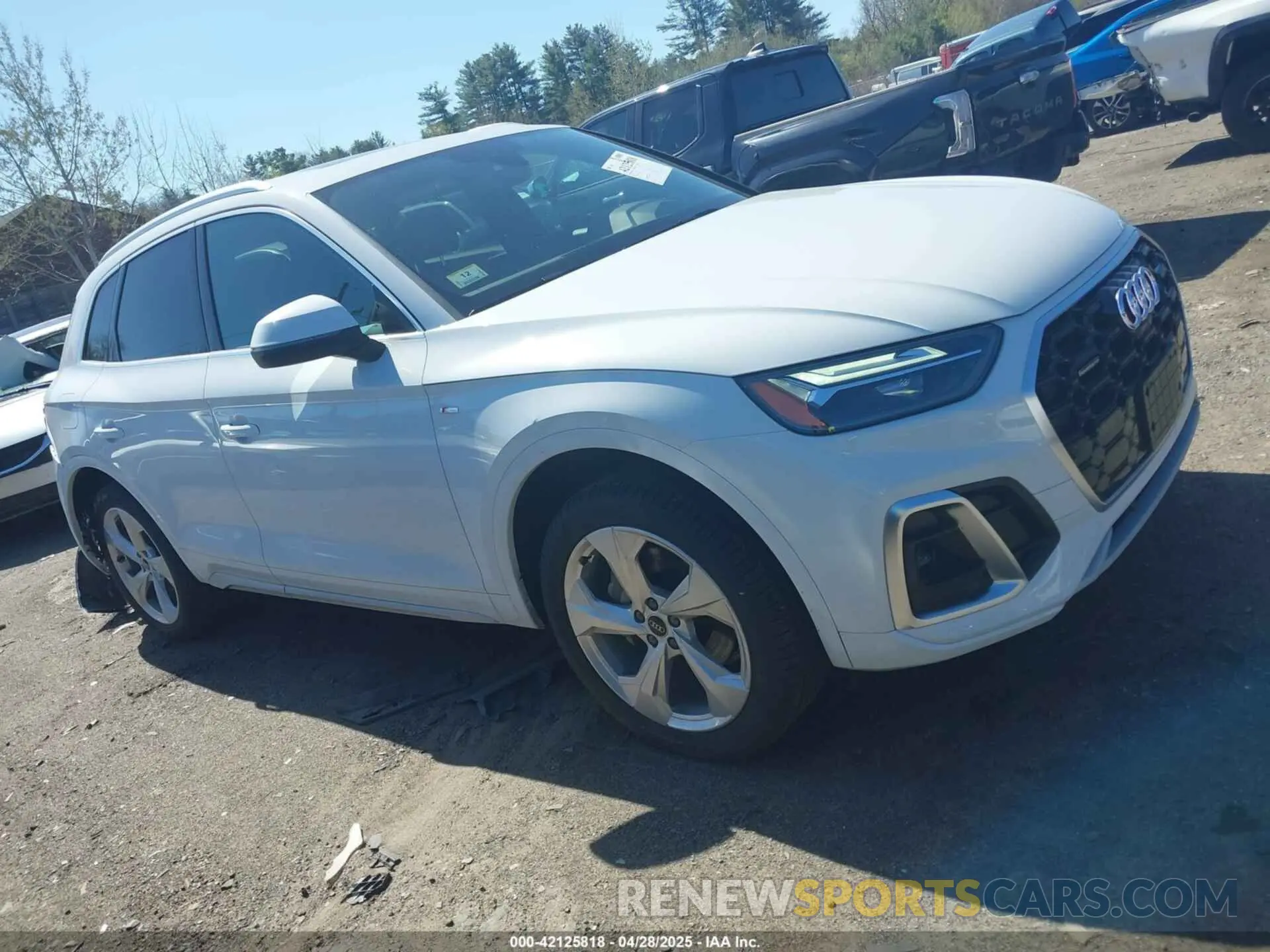 13 Photograph of a damaged car WA1EAAFY9S2016575 AUDI Q5 2025