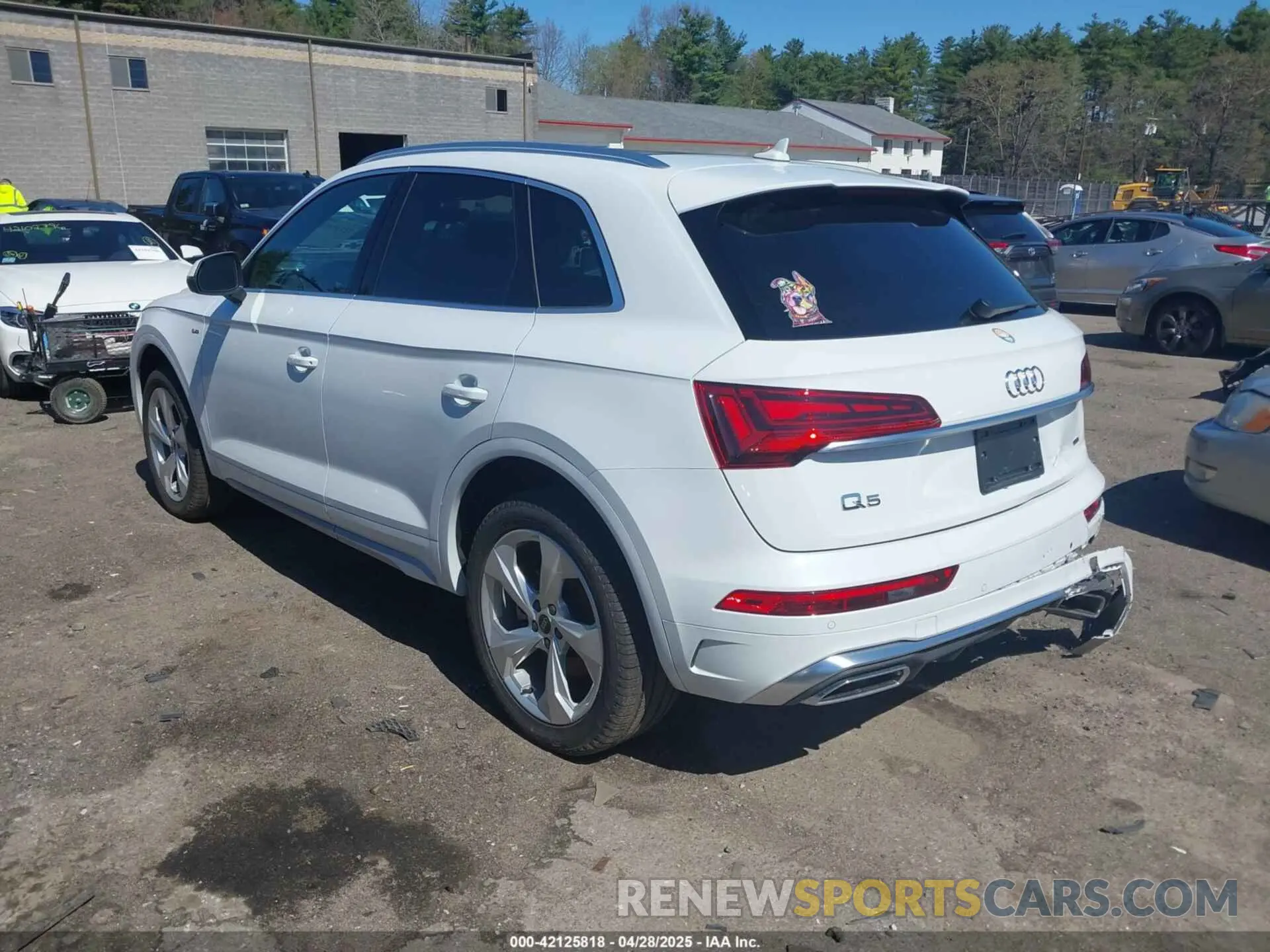 3 Photograph of a damaged car WA1EAAFY9S2016575 AUDI Q5 2025