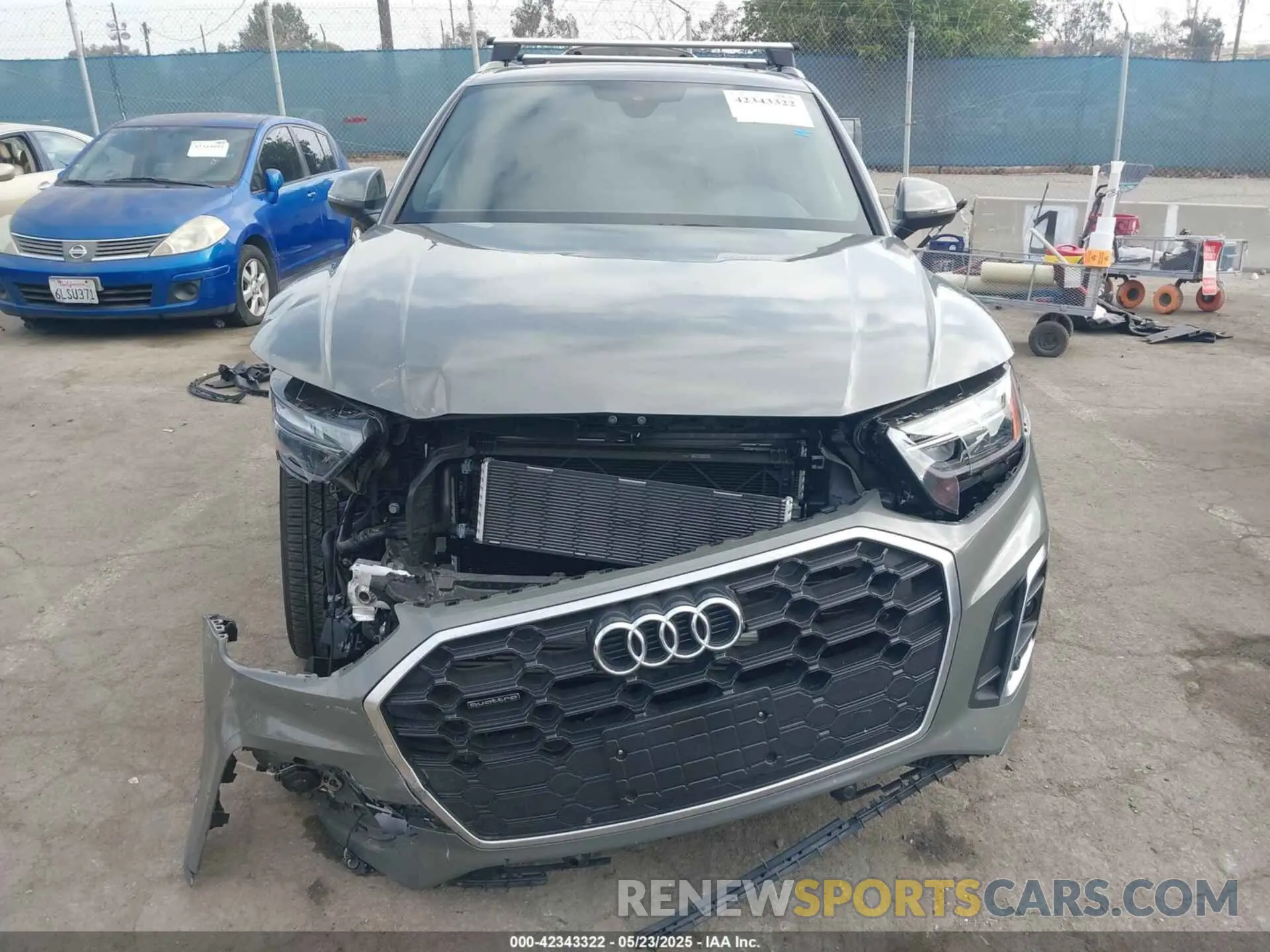 12 Photograph of a damaged car WA1G2AFY8S2006125 AUDI Q5 2025