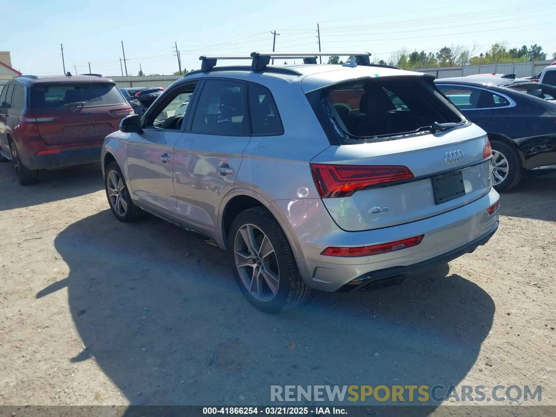 3 Photograph of a damaged car WA1GAAFY0S2026775 AUDI Q5 2025