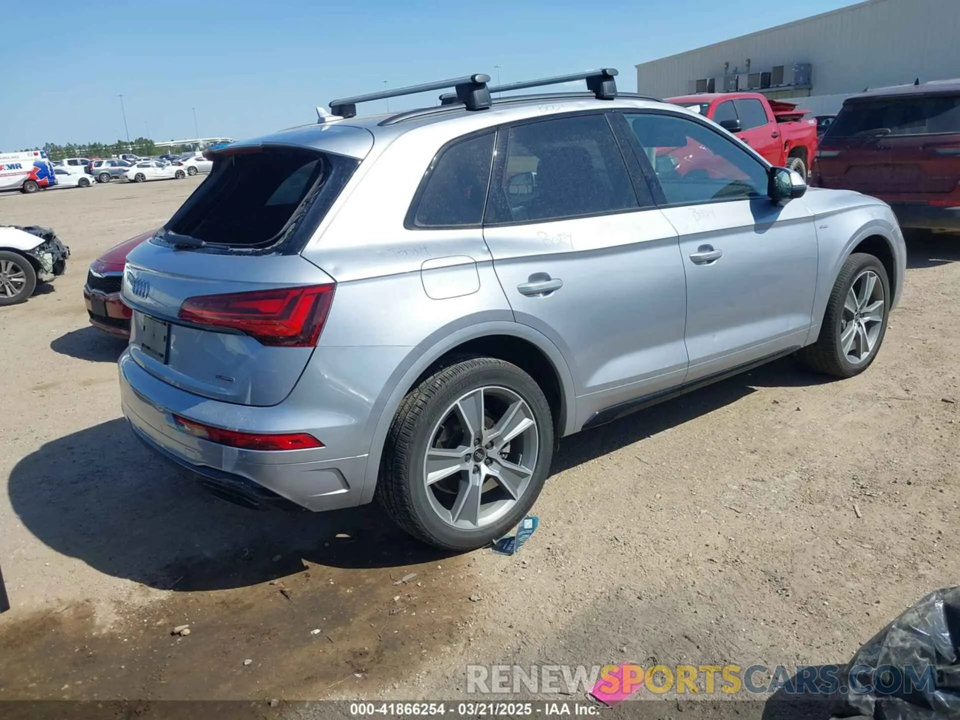 4 Photograph of a damaged car WA1GAAFY0S2026775 AUDI Q5 2025