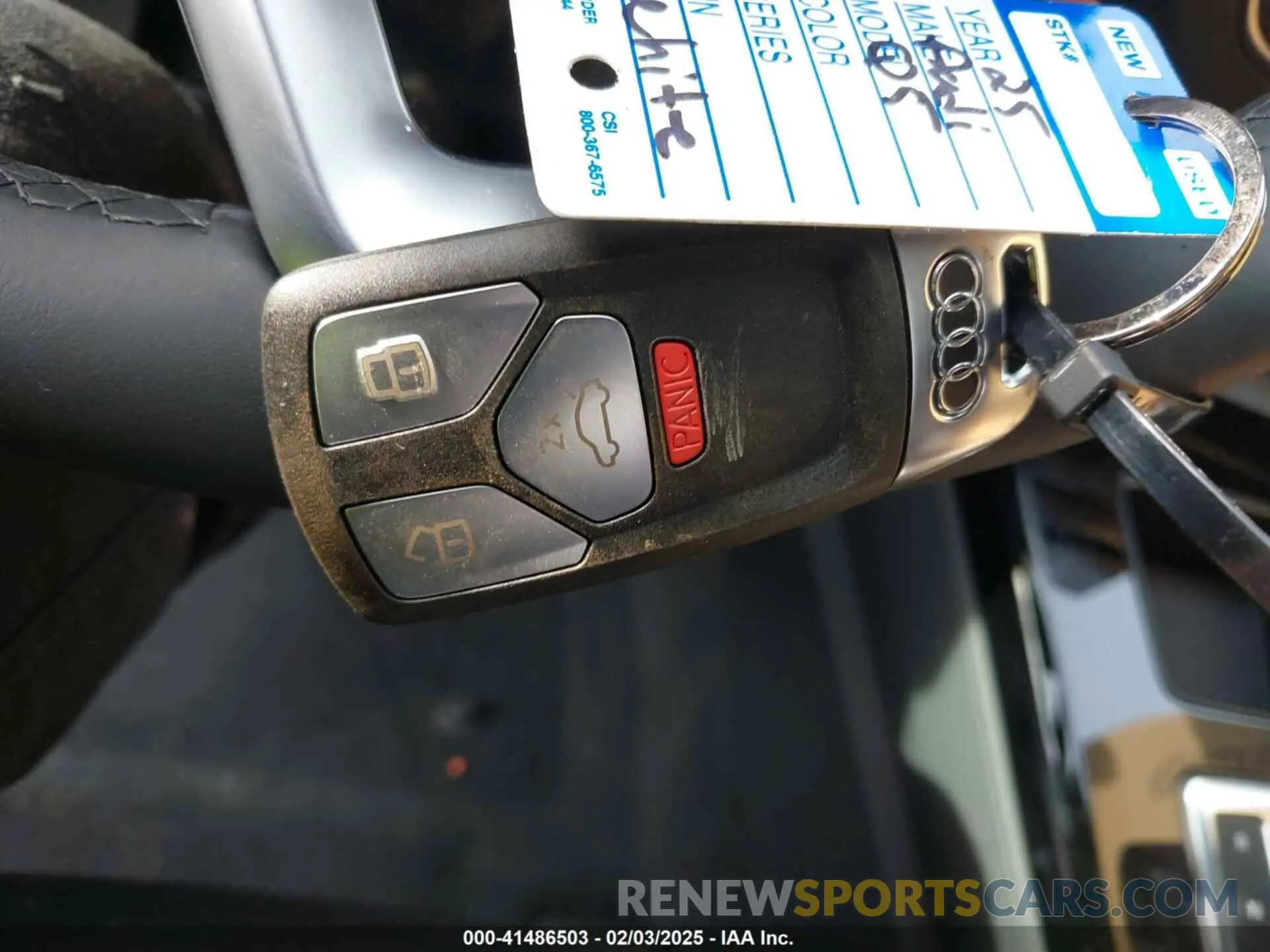 11 Photograph of a damaged car WA1GAAFY2S2013915 AUDI Q5 2025