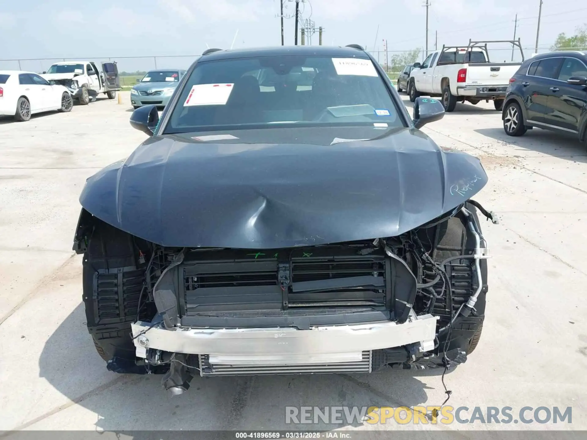 12 Photograph of a damaged car WA1GAAFY3S2040329 AUDI Q5 2025