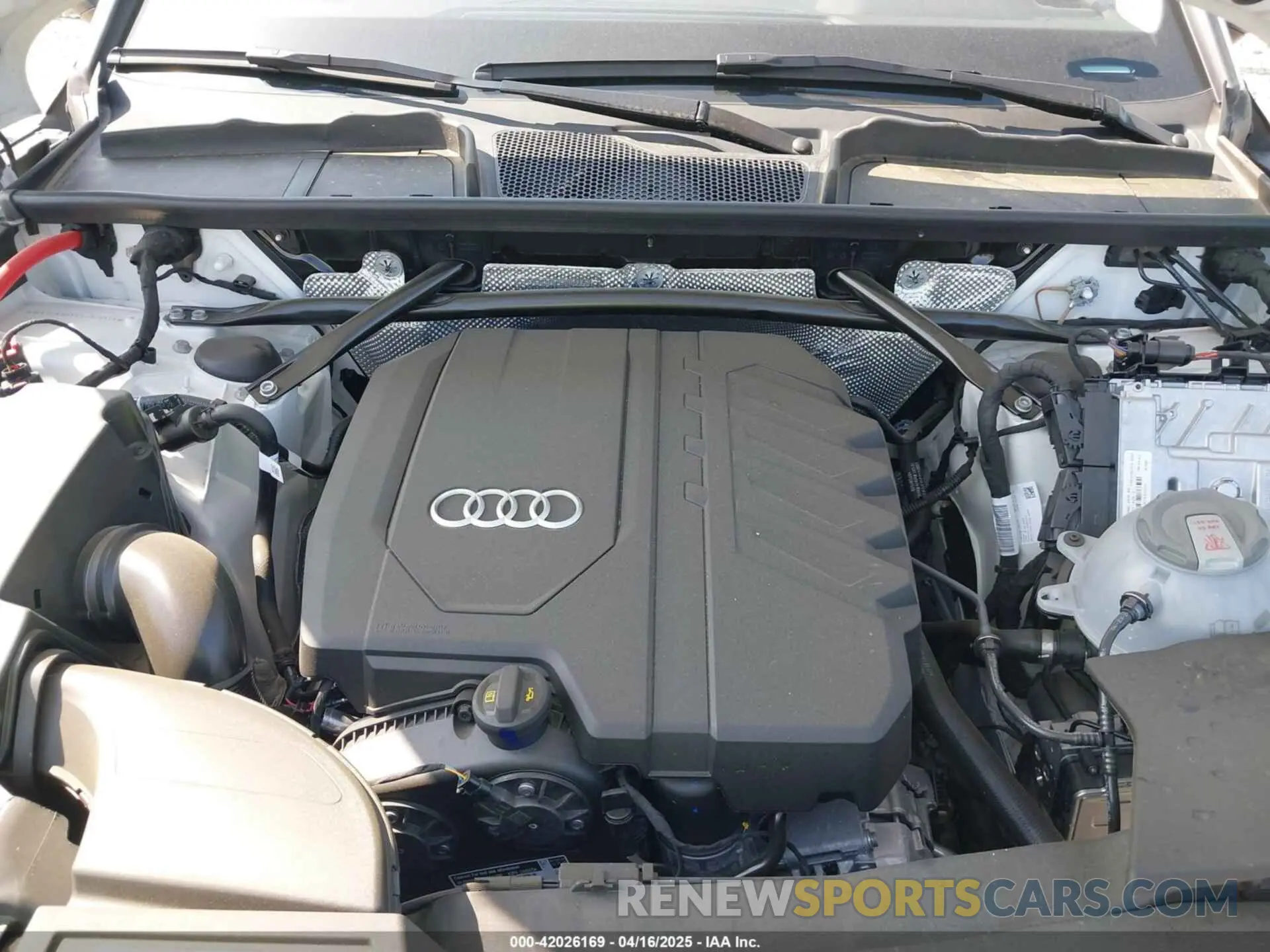 10 Photograph of a damaged car WA1GAAFY5S2029171 AUDI Q5 2025