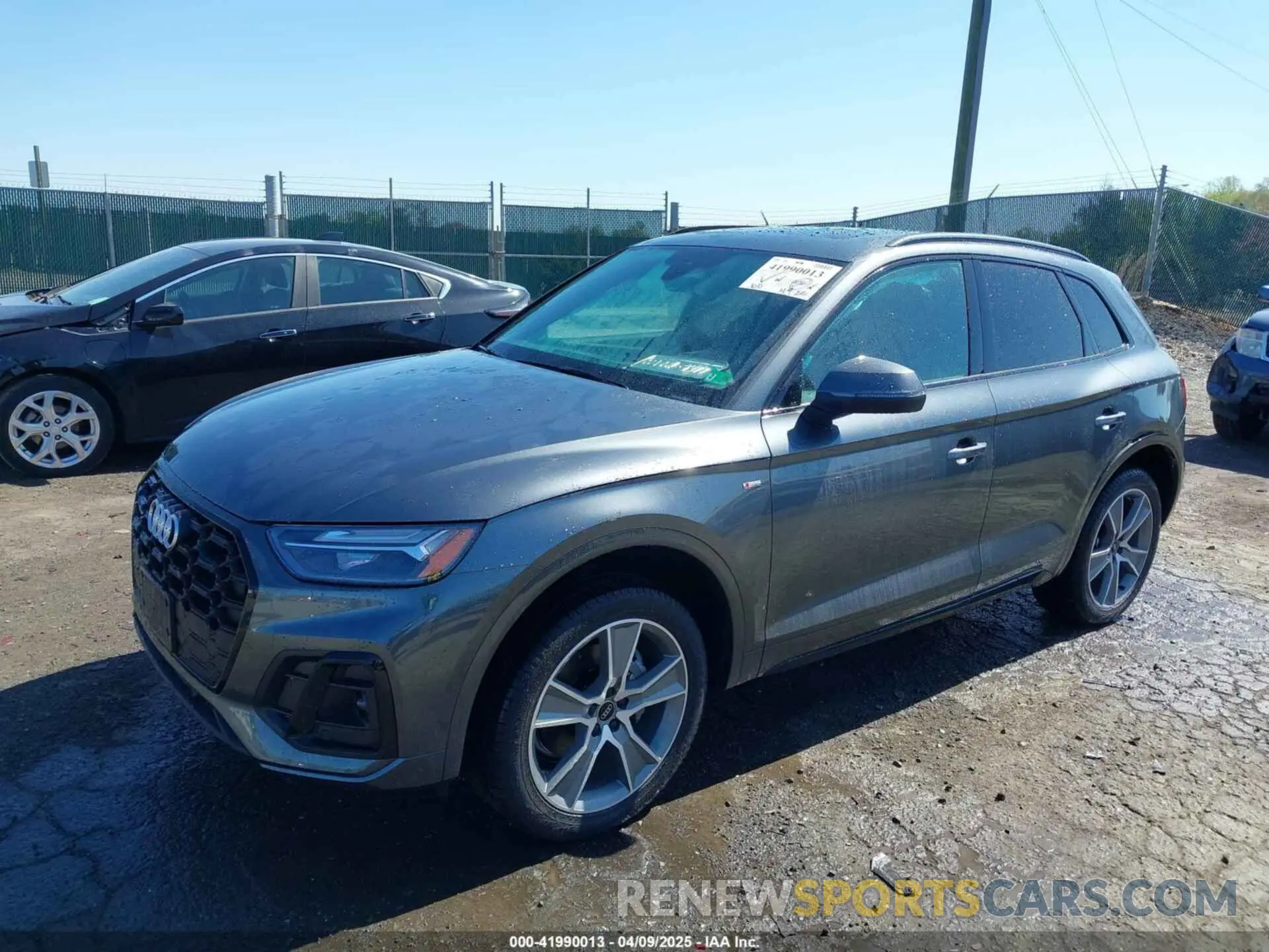2 Photograph of a damaged car WA1GAAFY9S2057278 AUDI Q5 2025