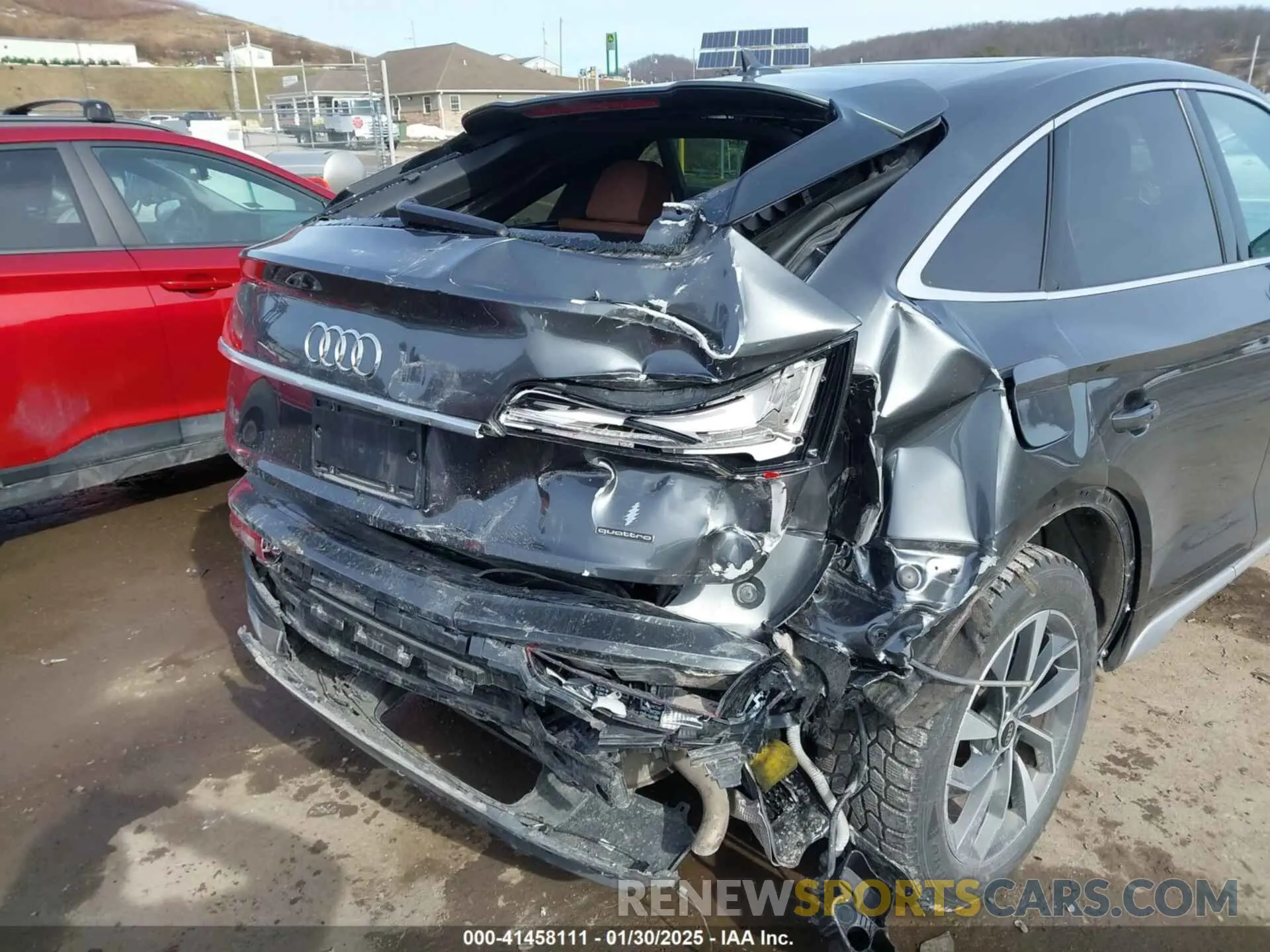 6 Photograph of a damaged car WA15AAFY9N2102196 AUDI Q5 SPORTBACK 2022